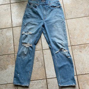 Abercrombie Women's Ultra High Rise Mom Jeans Size 6